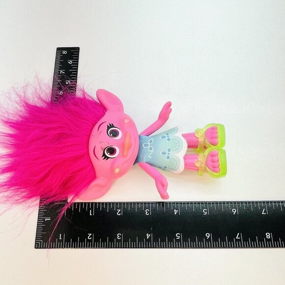 Hasbro 2015 Poppy Troll Princess Doll Dreamworks Animation Trolls Figure Toy - Picture 7 of 12